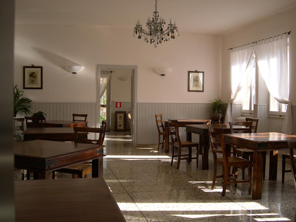 Semproniano Locanda La Pieve מראה חיצוני תמונה